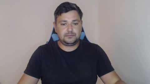 Snapshot of just_a_nice_guy_27 chatting on September 14, 11:45 am Alex online show from September 14, 11:45 am