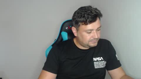Snapshot of just_a_nice_guy_27 chatting on September 11, 11:42 am Alex online show from September 11, 11:42 am