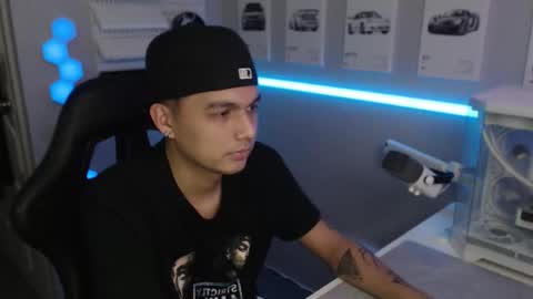 Rhys online show from December 19, 2:08 am