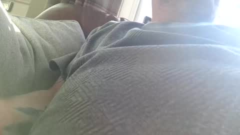 justenjoyingurcompany online show from March 5, 10:44 am