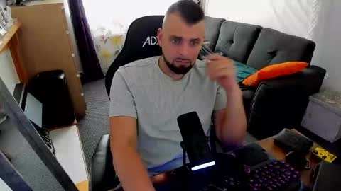 justforfunchriss online show from October 16, 9:39 am