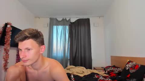 Snapshot of justin_badd chatting on September 8, 4:39 pm justin_badd online show from September 8, 4:39 pm