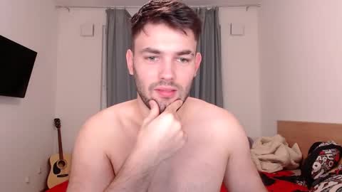 Snapshot of justin_badd chatting on December 3, 4:28 pm justin_badd online show from December 3, 4:28 pm
