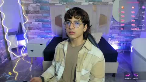  justin  online show from April 23, 11:37 am