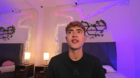 Justin online show from November 22, 11:54 am