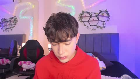 Justin online show from February 5, 11:28 am