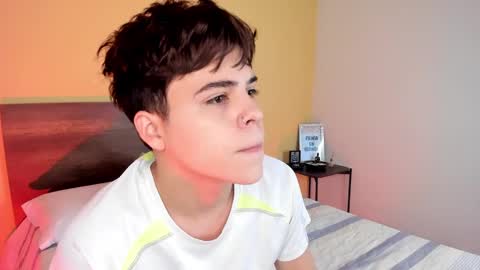 Snapshot of justinbiler chatting on January 26, 12:33 pm Justin online show from January 26, 12:33 pm