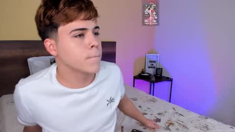 Snapshot of justinbiler chatting on January 11, 12:29 pm Justin online show from January 11, 12:29 pm