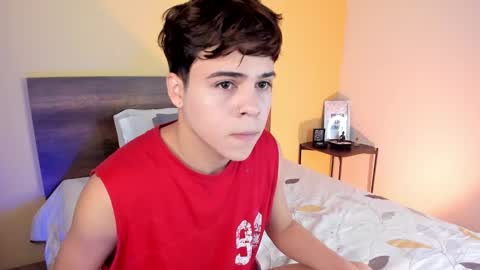 Snapshot of justinbiler chatting on January 27, 12:05 pm Justin online show from January 27, 12:05 pm