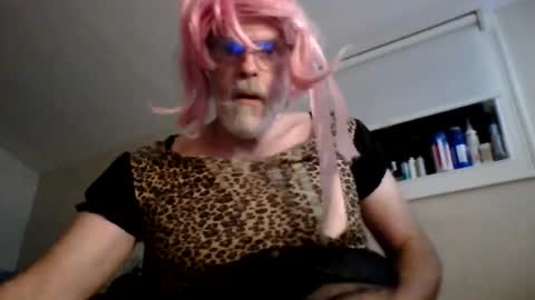 justinefox online show from July 26, 2:41 am