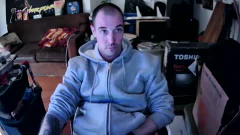 Snapshot of justinelsmith chatting on February 10, 2:41 am justinelsmith online show from February 10, 2:41 am