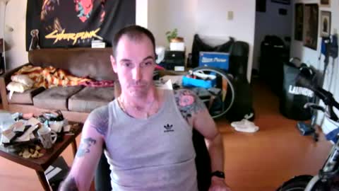 Snapshot of justinelsmith chatting on September 21, 1:06 am justinelsmith online show from September 21, 1:06 am