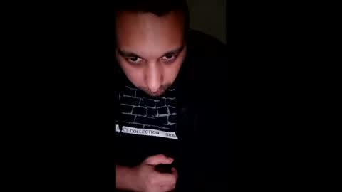 justingodla20 online show from November 12, 1:11 am