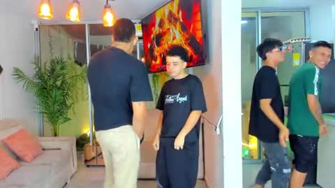 justingtime21 online show from July 5, 6:09 am