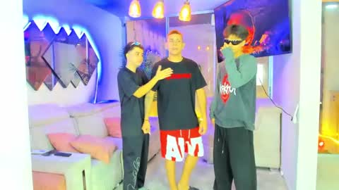 justingtime21 online show from June 26, 5:43 am