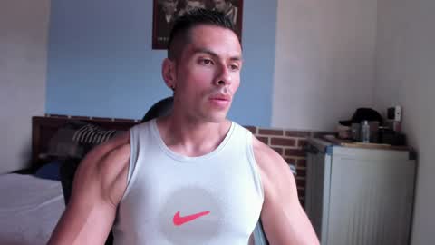 Snapshot of justinkart chatting on January 22, 4:33 pm justinkart online show from January 22, 4:33 pm