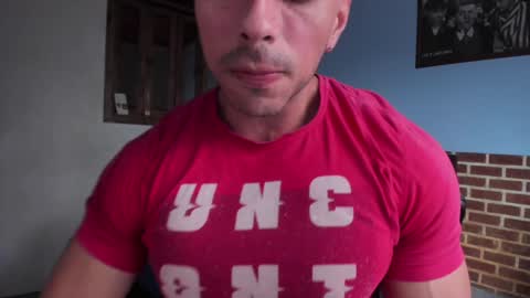 Snapshot of justinkart chatting on December 14, 7:46 pm justinkart online show from December 14, 7:46 pm