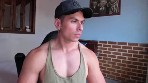 Snapshot of justinkart chatting on January 13, 4:51 pm justinkart online show from January 13, 4:51 pm