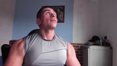 Snapshot of justinkart chatting on February 5, 5:32 pm justinkart online show from February 5, 5:32 pm