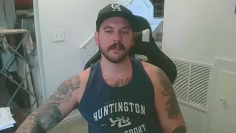 Snapshot of justintym69 chatting on March 5, 5:29 pm justintym69 online show from March 5, 5:29 pm