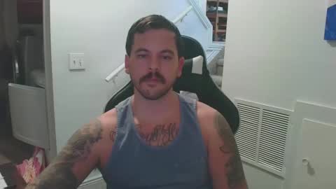 Snapshot of justintym69 chatting on February 25, 4:21 pm justintym69 online show from February 25, 4:21 pm