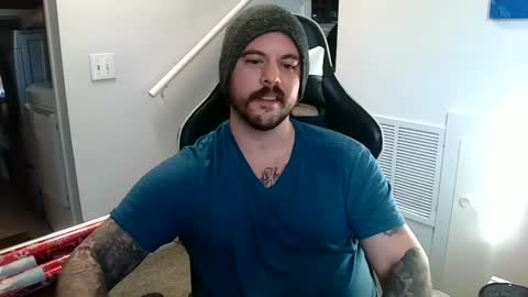 Snapshot of justintym69 chatting on December 4, 5:11 pm justintym69 online show from December 4, 5:11 pm