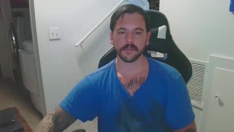 Snapshot of justintym69 chatting on February 5, 6:59 pm justintym69 online show from February 5, 6:59 pm