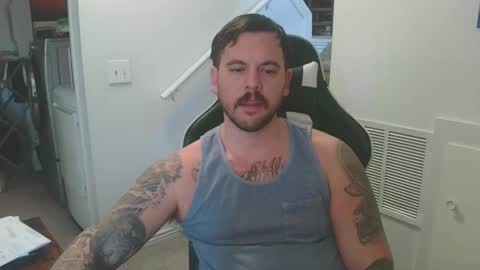 Snapshot of justintym69 chatting on March 3, 6:07 pm justintym69 online show from March 3, 6:07 pm