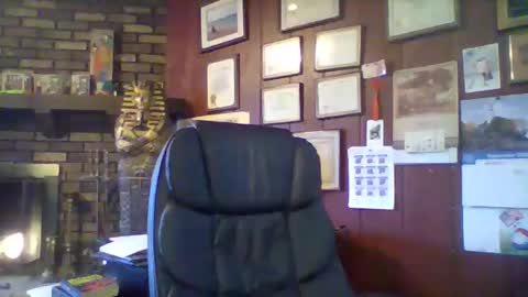 Snapshot of jywisco chatting on September 25, 1:32 pm jywisco online show from September 25, 1:32 pm