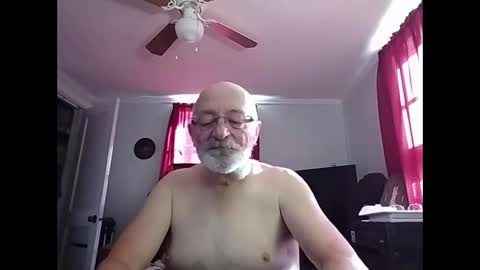 kabriggs136 online show from April 16, 10:12 pm