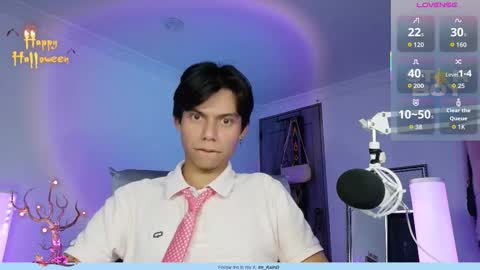 Snapshot of kain_moretti chatting on October 2, 8:46 pm KAIN online show from October 2, 8:46 pm