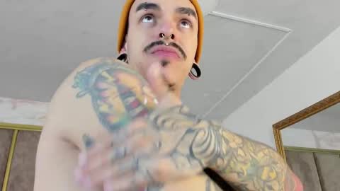 Snapshot of kaletattoos chatting on October 6, 12:10 pm Kale online show from October 6, 12:10 pm