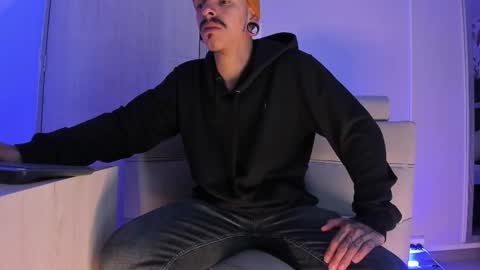 Kale online show from March 6, 11:18 am