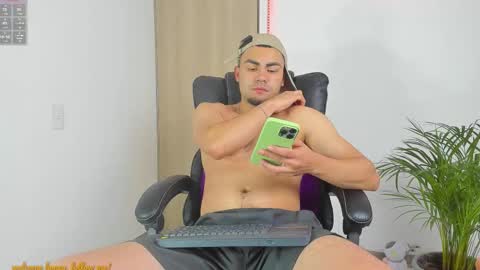 K A L I online show from February 21, 7:53 am