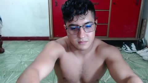 kamenov07 online show from January 18, 1:23 am