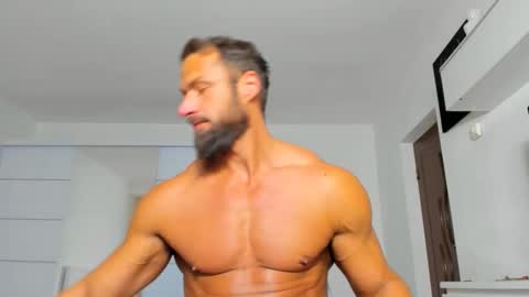 Snapshot of kanegriffin26 chatting on December 21, 1:15 am Kane OF strongkane online show from December 21, 1:15 am