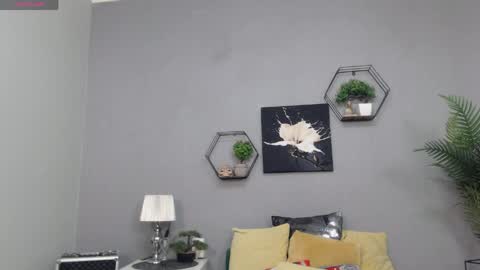 Kane online show from April 22, 7:40 pm