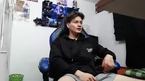 Snapshot of kanekixxxhot chatting on September 22, 12:15 pm andres online show from September 22, 12:15 pm
