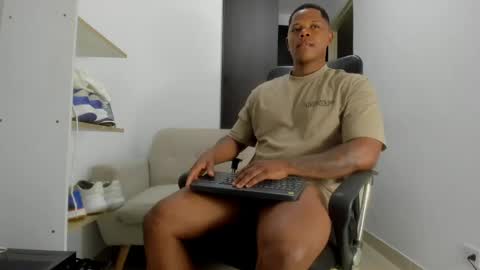 Karim online show from May 1, 2:59 am
