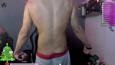 Snapshot of kariozzz chatting on December 11, 9:22 pm call me kai 3 online show from December 11, 9:22 pm