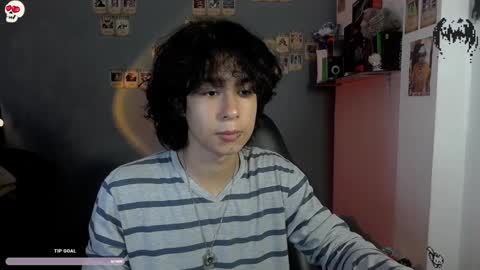 Snapshot of kariozzz chatting on January 15, 1:20 pm call me kai 3 online show from January 15, 1:20 pm