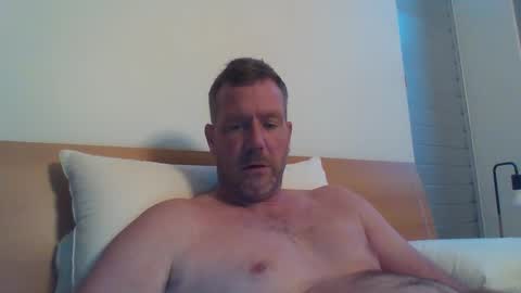 karl1981 online show from May 1, 5:00 am