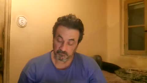 Snapshot of karlpal chatting on December 28, 3:58 am karlpal online show from December 28, 3:58 am