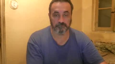 Snapshot of karlpal chatting on February 3, 6:24 am karlpal online show from February 3, 6:24 am