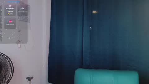 KATY online show from April 29, 1:21 am