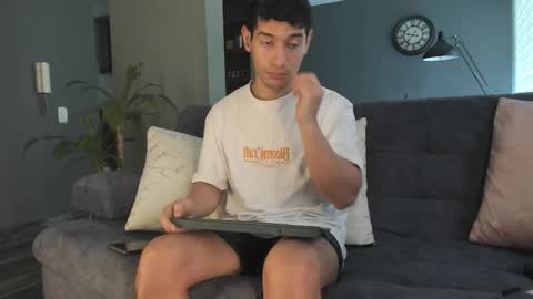 Kayn online show from November 24, 7:26 pm