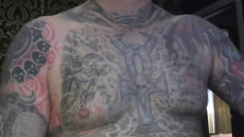 Snapshot of keeeeeeeeeeeeef chatting on February 8, 3:53 pm keeeeeeeeeeeeef online show from February 8, 3:53 pm