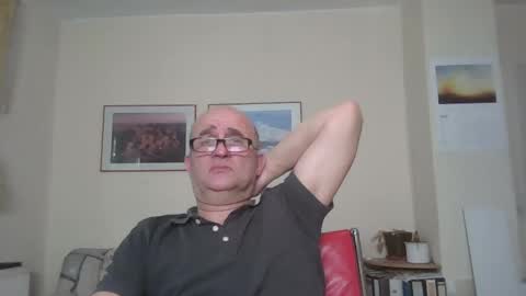 Snapshot of keilie1 chatting on December 22, 11:20 pm keilie1 online show from December 22, 11:20 pm