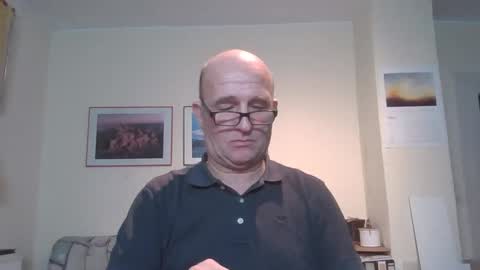 Snapshot of keilie1 chatting on December 21, 9:15 pm keilie1 online show from December 21, 9:15 pm