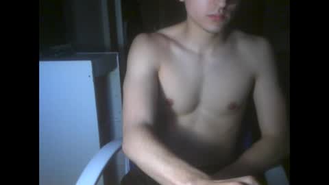 kell_yn16 online show from May 25, 6:47 pm